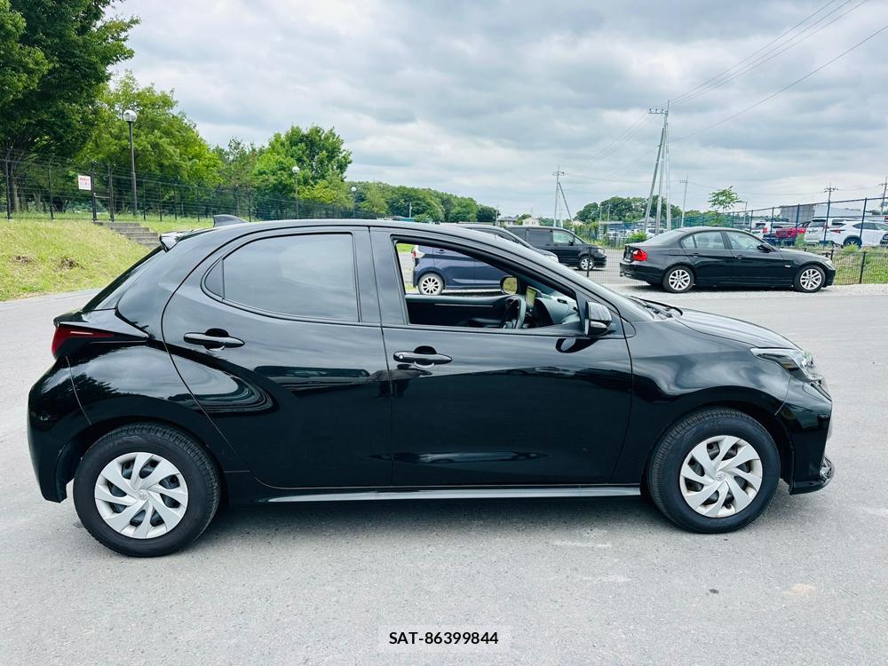 Toyota YARIS 2023 7193941-5