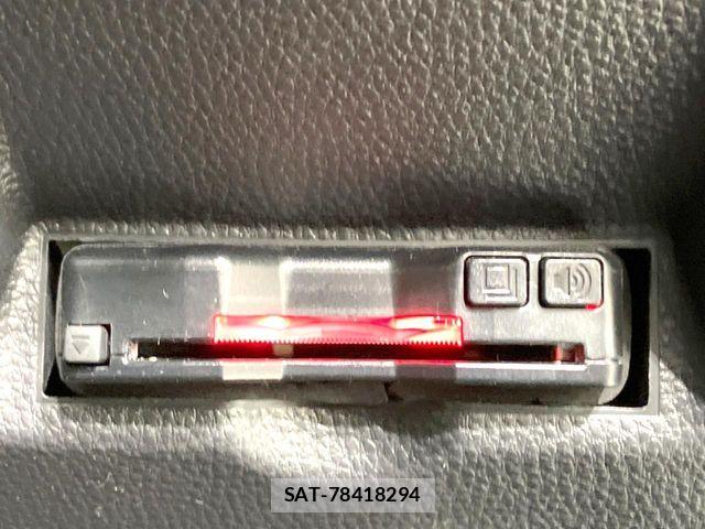 Toyota YARIS 2023-03 7273339-4