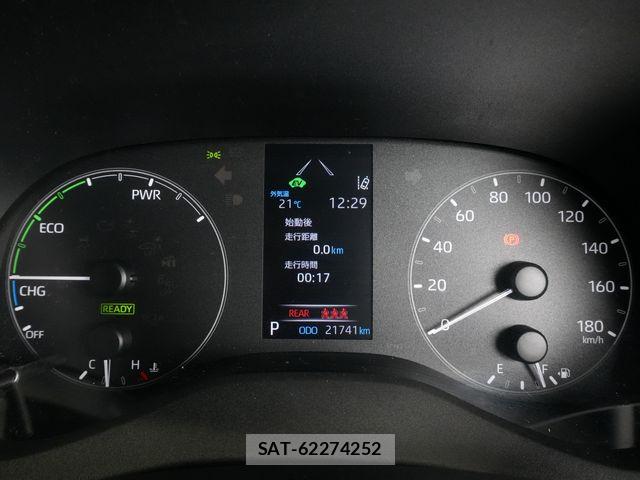 Toyota YARIS 2021-02 7273341-14