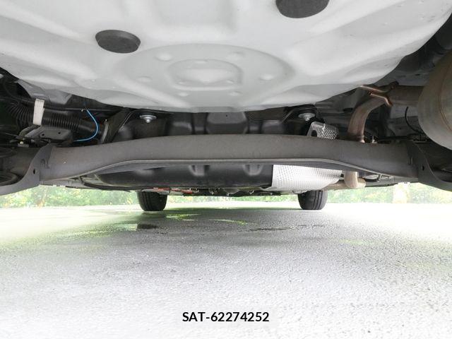 Toyota YARIS 2021-02 7273341-21