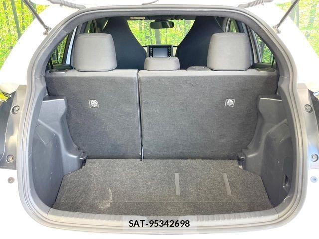 Toyota YARIS 2020-05 7273342-9