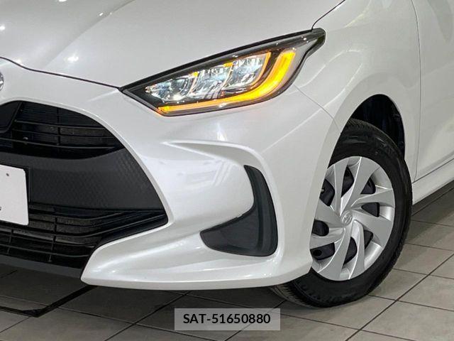 Toyota YARIS 2024-04 7273340-12