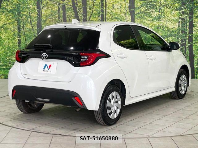 Toyota YARIS 2024-04 7273340-17