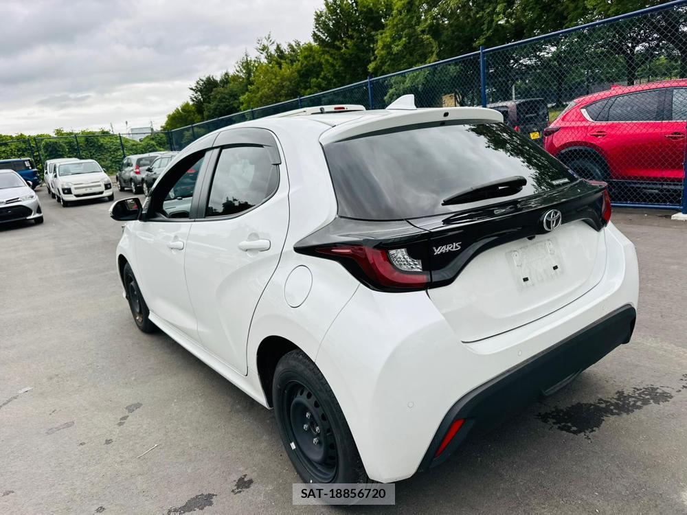 Toyota YARIS 2024 7198146-2