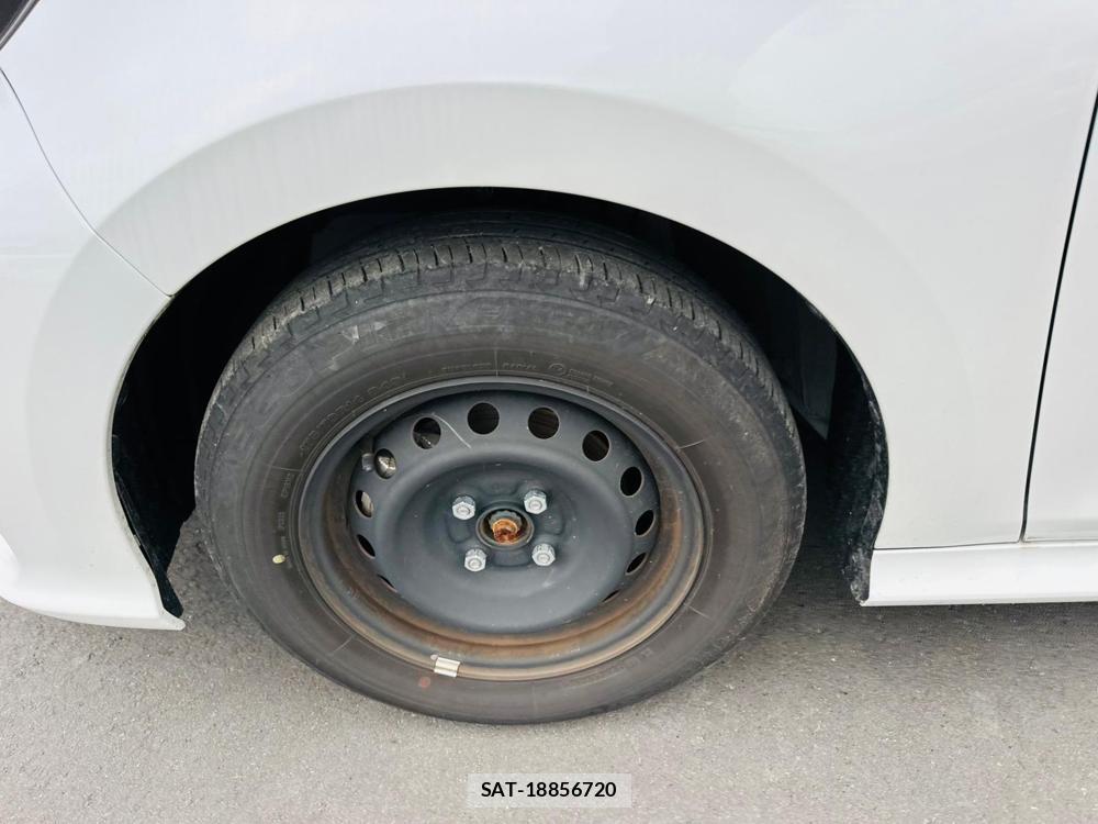 Toyota YARIS 2024 7198146-29