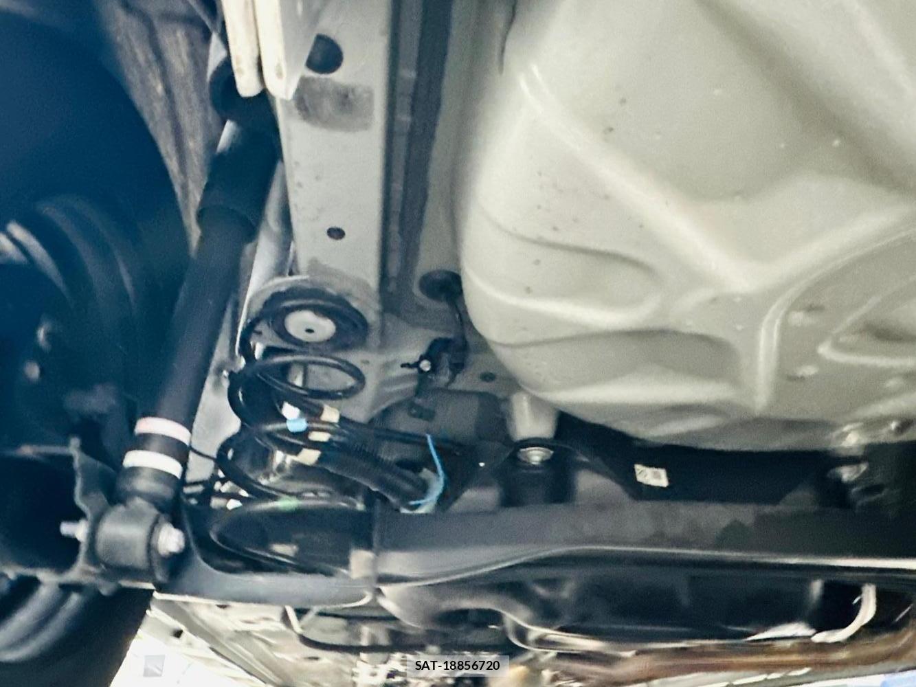 Toyota YARIS 2024 7198146-35