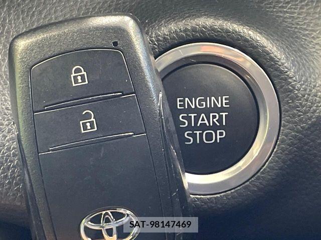 Toyota YARIS 2023-02 7331465-6