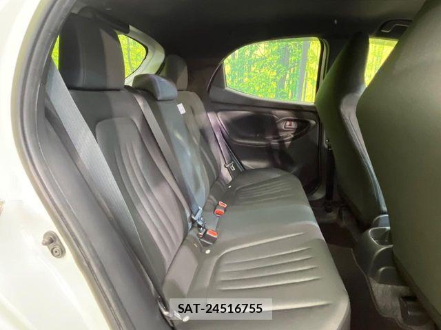 Toyota YARIS 2021-04 7331466-9