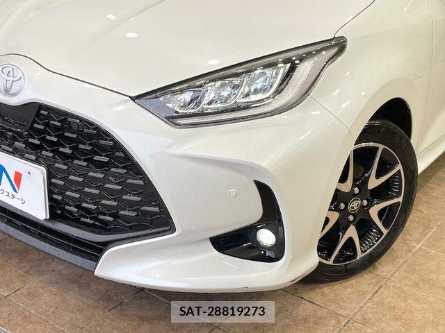 Toyota YARIS 2025-02 7331464-11
