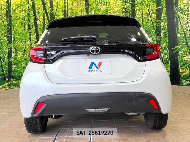 Toyota YARIS 2025-02 7331464-14