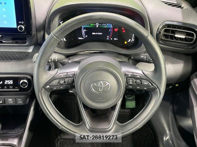 Toyota YARIS 2025-02 7331464-7