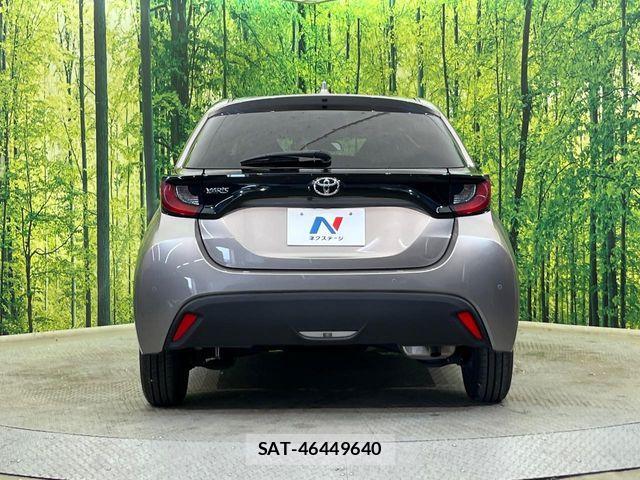 Toyota YARIS 2020-09 7331474-14