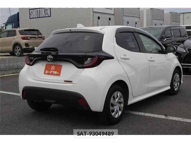 Toyota YARIS 2021-05 7331472-10