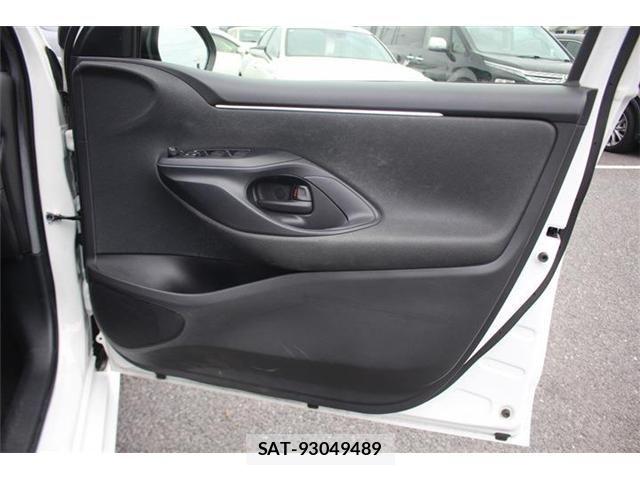 Toyota YARIS 2021-05 7331472-16