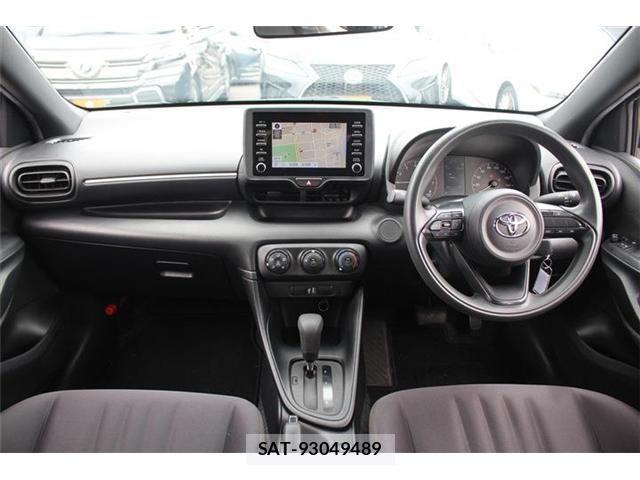 Toyota YARIS 2021-05 7331472-19
