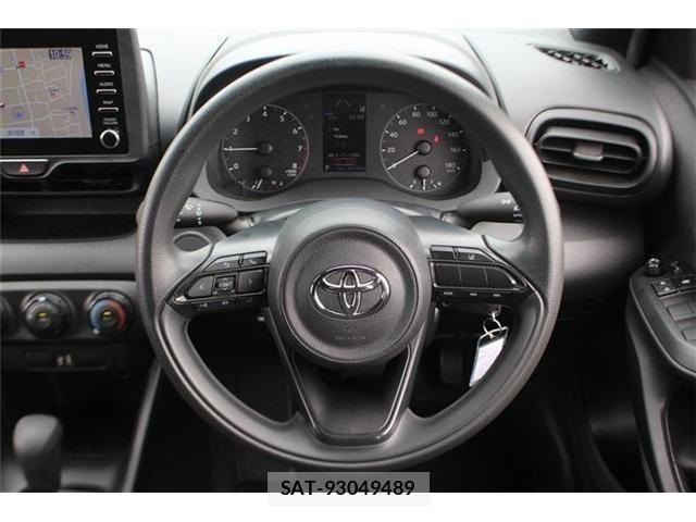 Toyota YARIS 2021-05 7331472-20