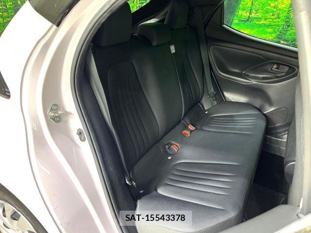 Toyota YARIS 2022-01 7331467-9
