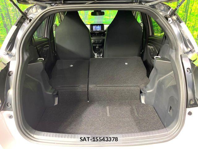 Toyota YARIS 2022-01 7331467-10