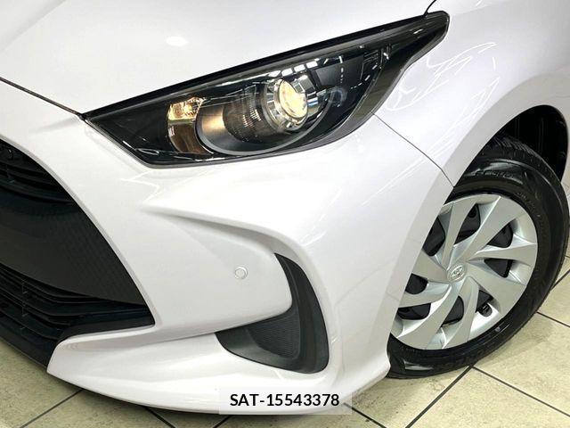 Toyota YARIS 2022-01 7331467-11