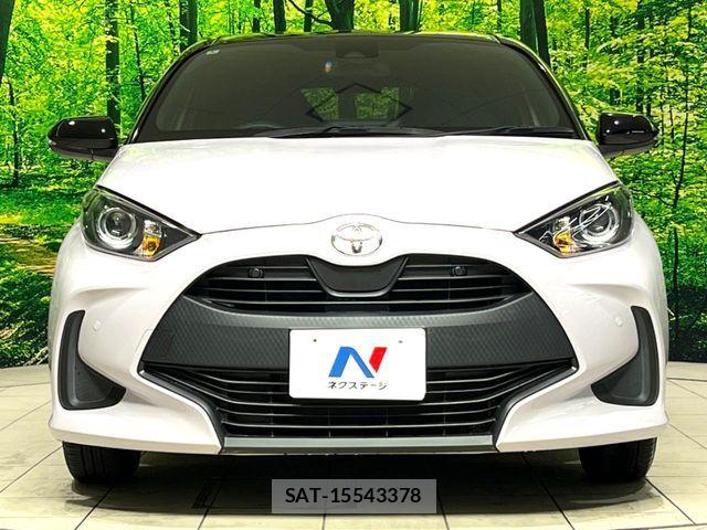 Toyota YARIS 2022-01 7331467-13