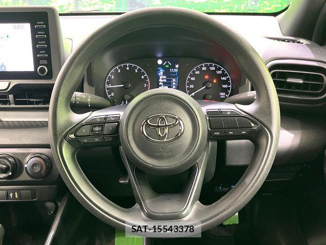 Toyota YARIS 2022-01 7331467-7