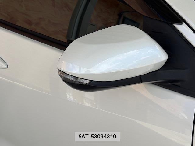 Toyota YARIS 2020-05 7331471-15