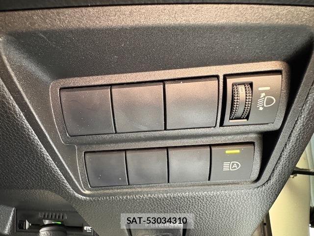 Toyota YARIS 2020-05 7331471-23