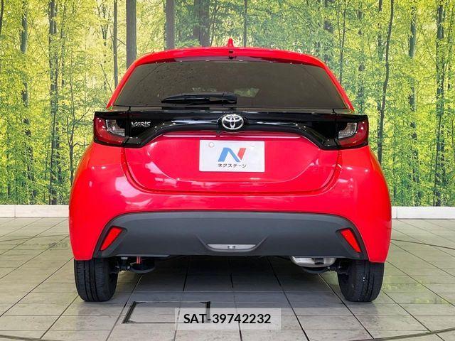 Toyota YARIS 2022-12 7331468-14