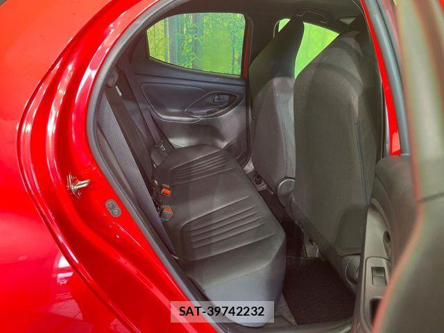 Toyota YARIS 2022-12 7331468-8