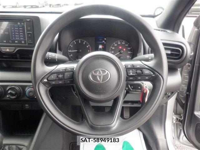 Toyota YARIS 2024-05 7331457-3