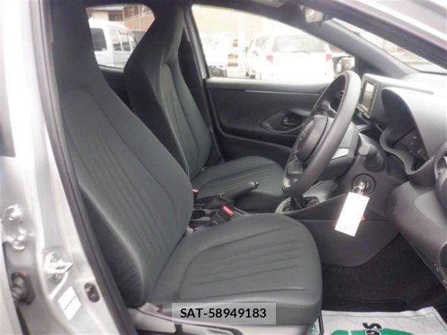 Toyota YARIS 2024-05 7331457-5