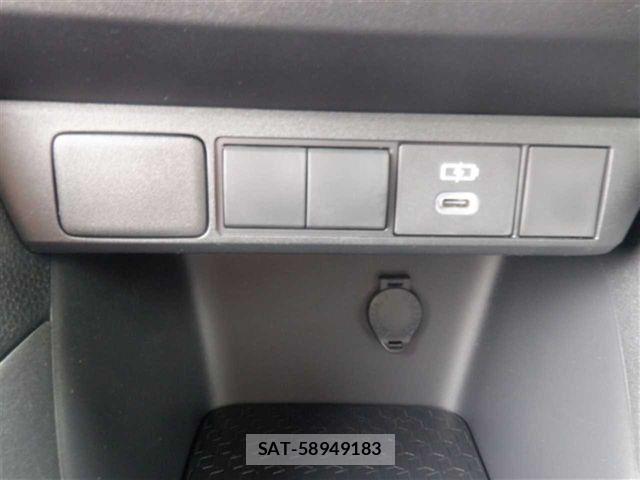 Toyota YARIS 2024-05 7331457-7