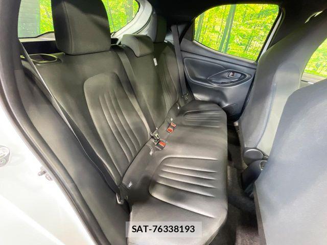 Toyota YARIS 2023-07 7360645-9