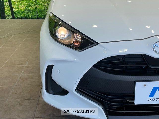 Toyota YARIS 2023-07 7360645-11