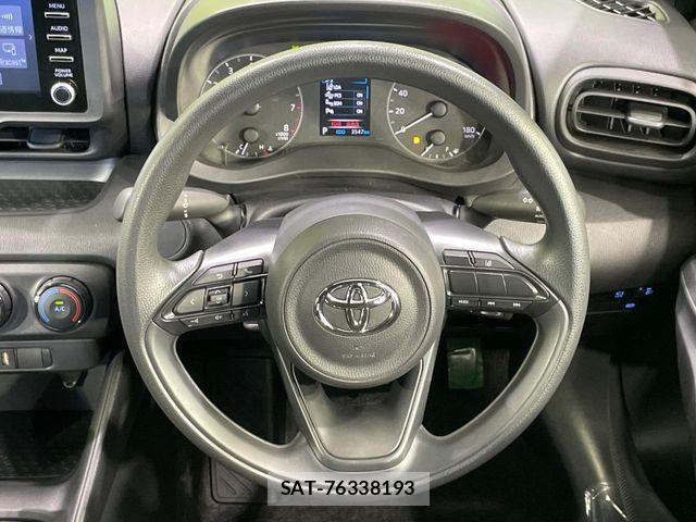 Toyota YARIS 2023-07 7360645-7