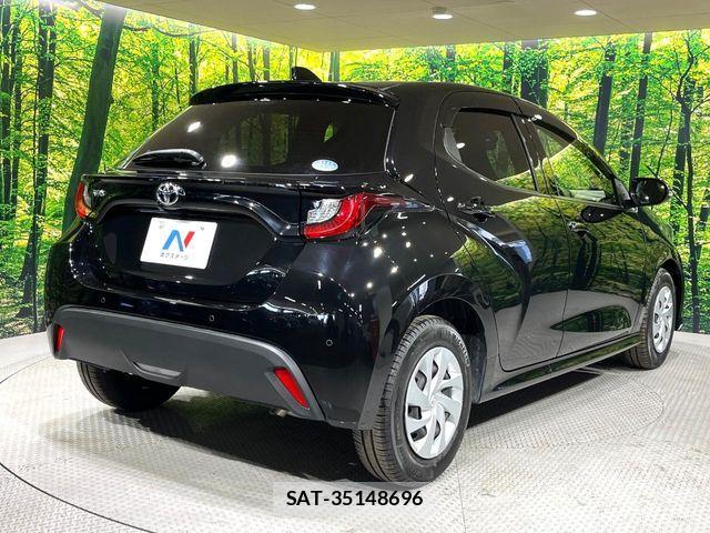 Toyota YARIS 2020-07 7360647-17