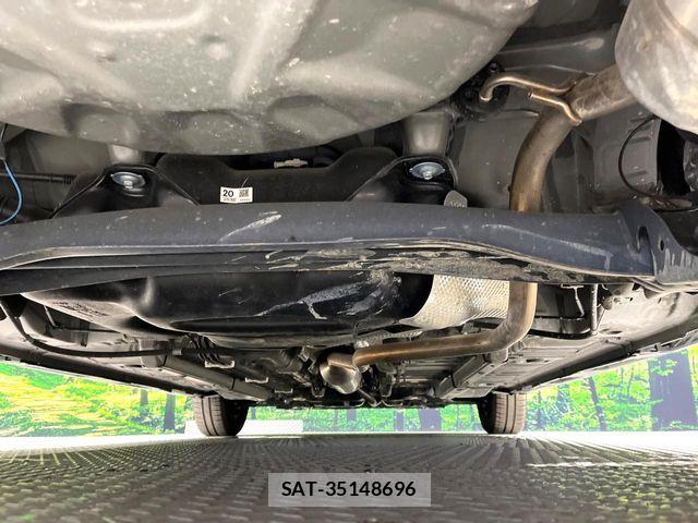 Toyota YARIS 2020-07 7360647-19