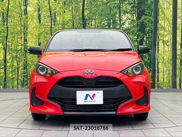 Toyota YARIS 2020-03 7360646-13