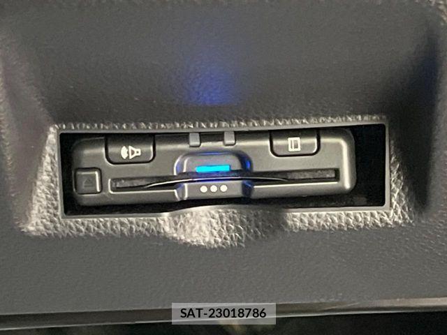 Toyota YARIS 2020-03 7360646-5
