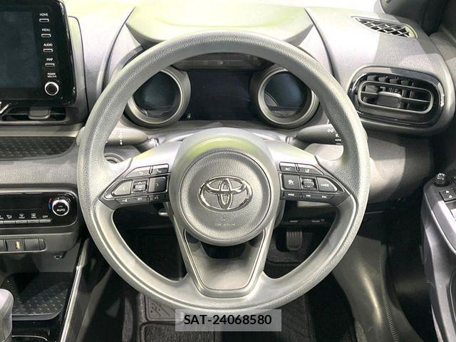 Toyota YARIS 2020-10 7360648-10