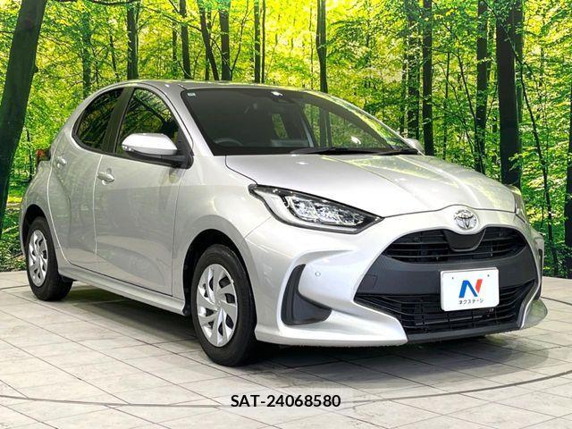 Toyota YARIS 2020-10 7360648-15