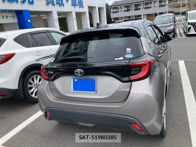 Toyota YARIS 2020-07 7360650-4