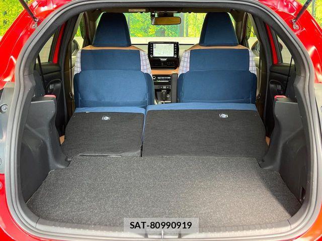 Toyota YARIS 2021-06 7360639-9