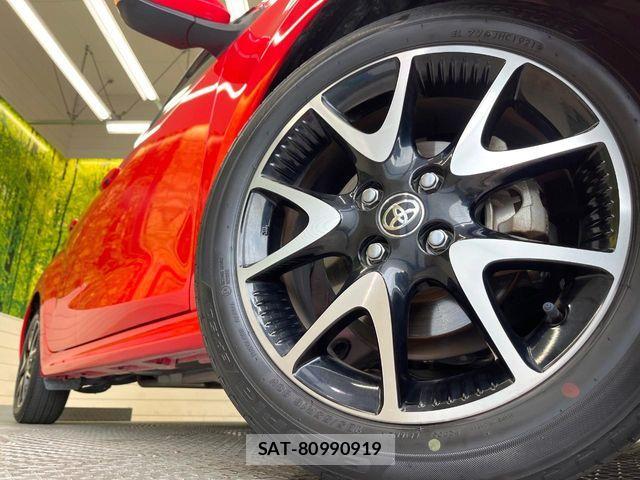 Toyota YARIS 2021-06 7360639-12
