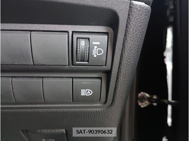 Toyota YARIS 2022-08 7360652-9