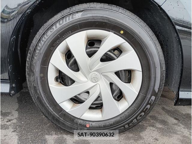 Toyota YARIS 2022-08 7360652-17