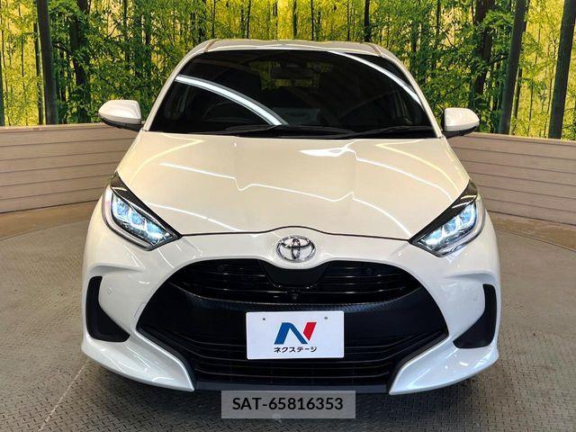 Toyota YARIS 2020-08 7360640-13