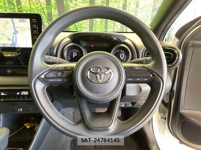 Toyota YARIS 2021-03 7360643-10
