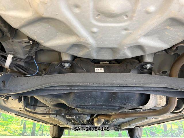 Toyota YARIS 2021-03 7360643-18