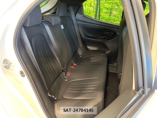 Toyota YARIS 2021-03 7360643-8